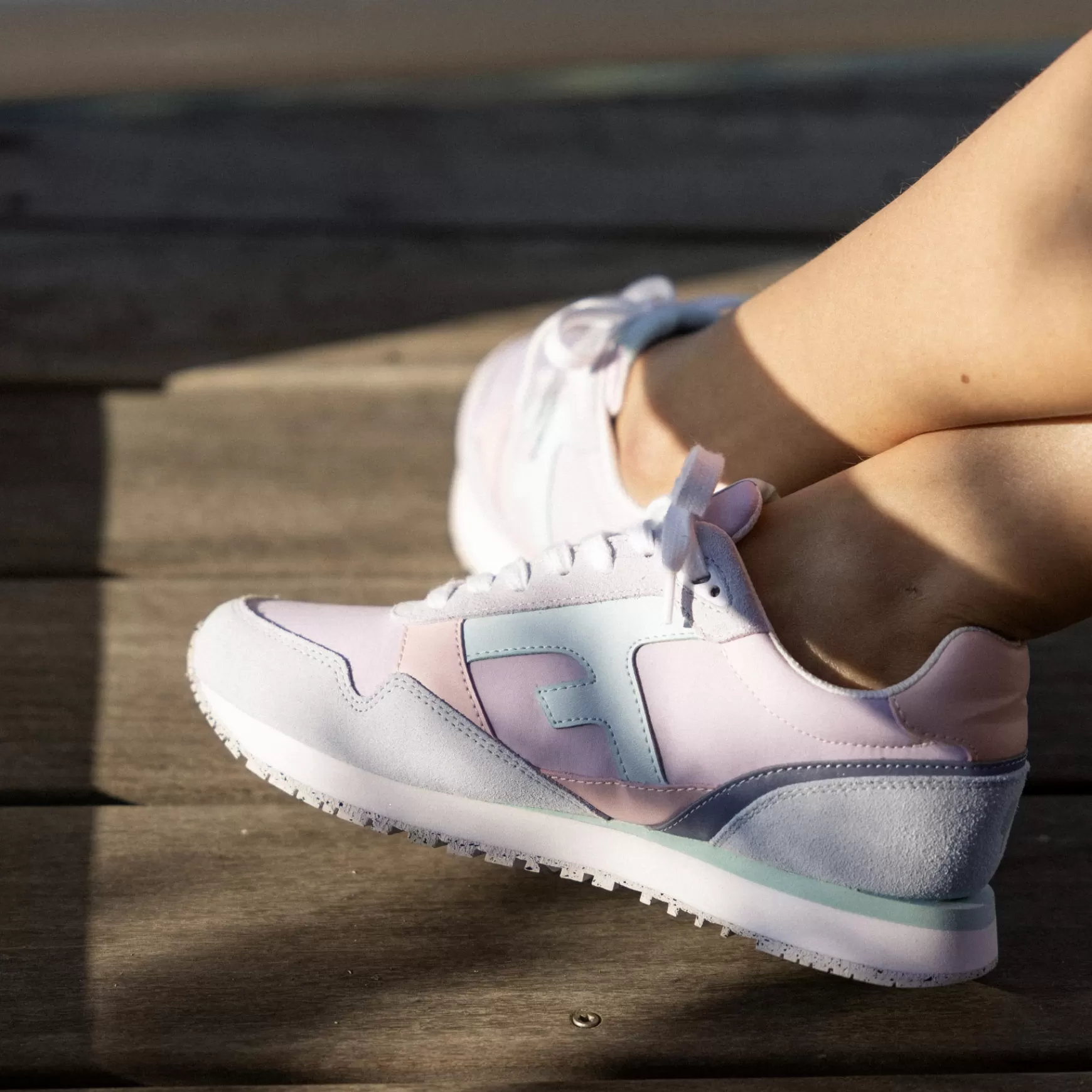 Vrouw - Schoenen^FAGUO Roze En Grijze Hardloopschoenen